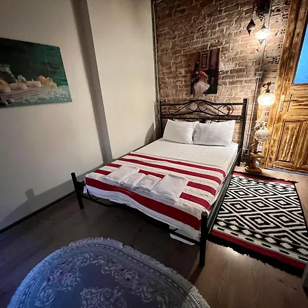 Apartament Taksim Sofa House By Rodin *