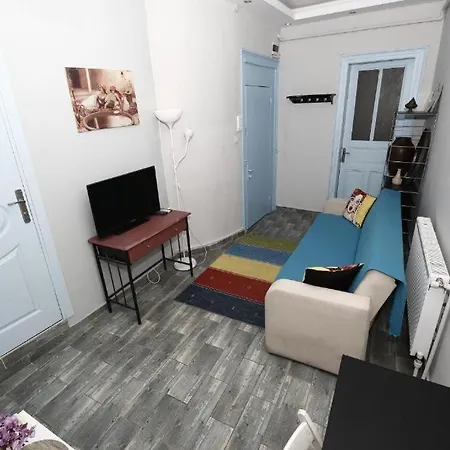 Taksim Sofa House By Rodin Апартаменты *