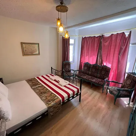 아파트 Taksim Sofa House By Rodin *