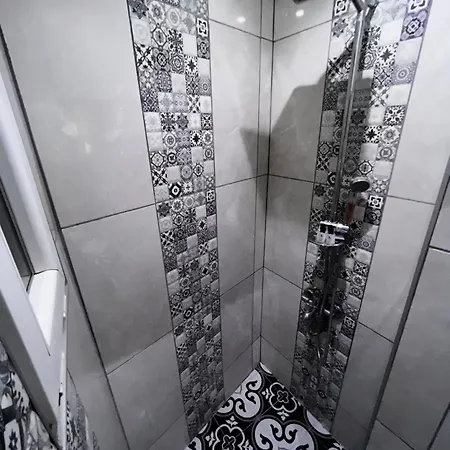 Taksim Sofa House By Rodin *